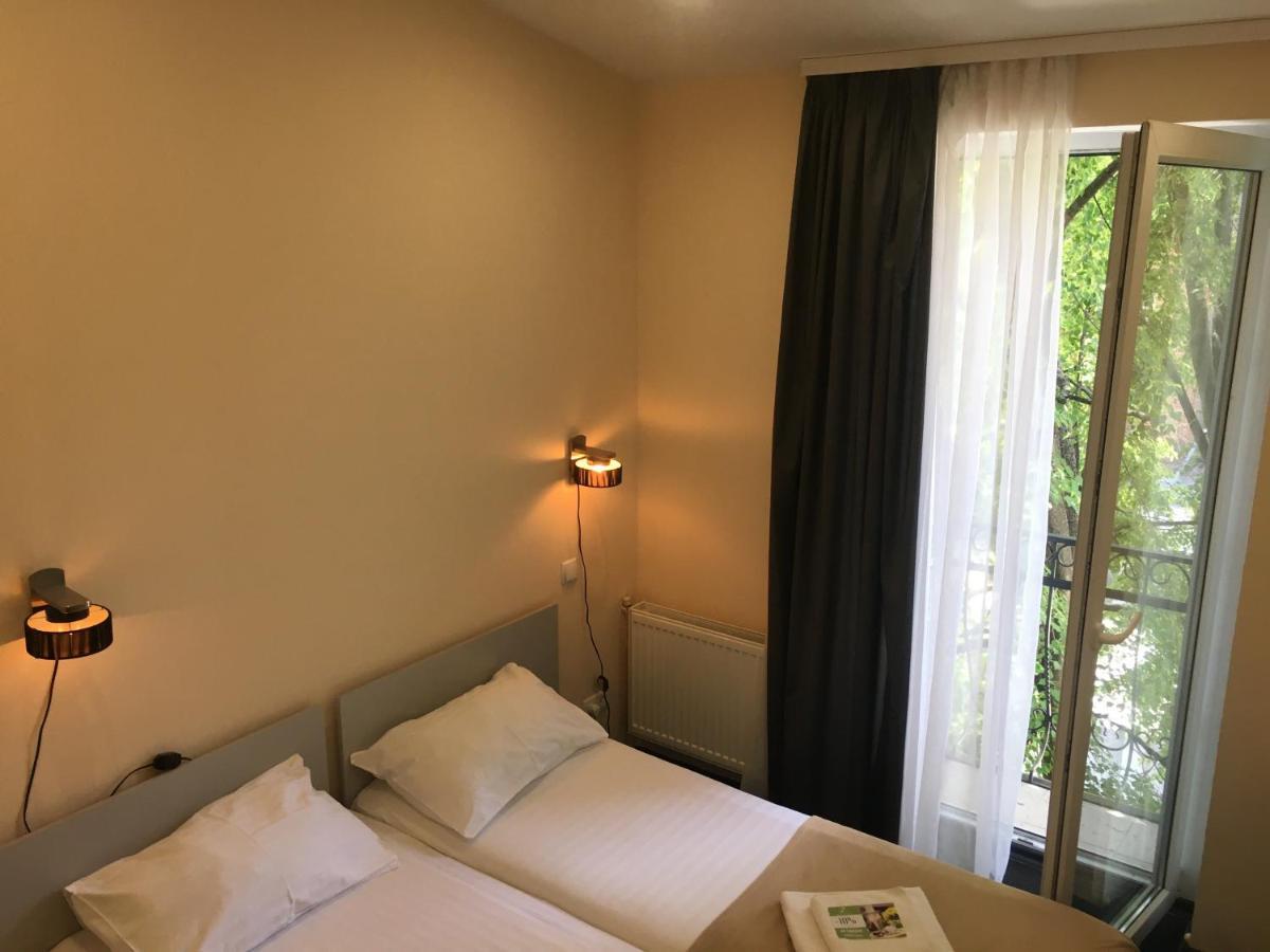 Kizhi Art Hotel Kharkiv Extérieur photo